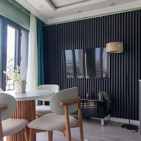 Modern & Stylish 2br Haven By The Sea In Yedikule 아파트 *